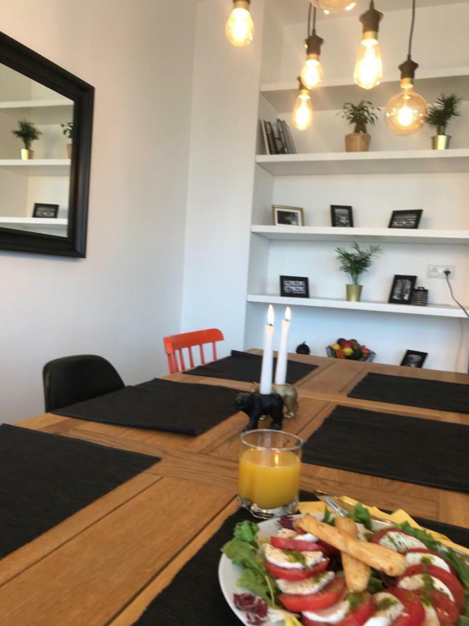 Apartament "Warszawa" Екстериор снимка